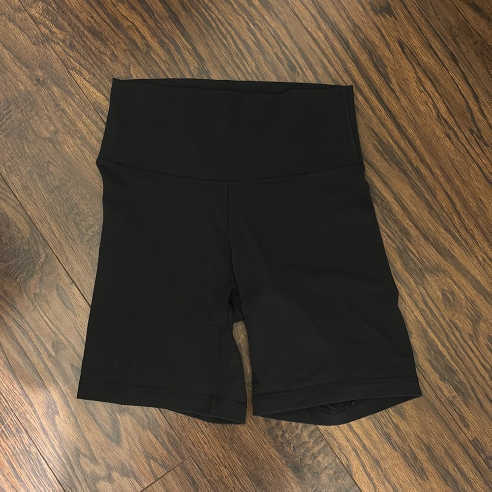 TNA biker shorts